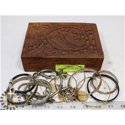 CARVED WOODEN BOX WITH BANGLES