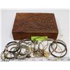 Image 1 : CARVED WOODEN BOX WITH BANGLES