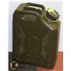 Image 1 : SCEPTER 20L MILITARY GAS CAN