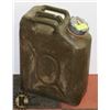 Image 1 : SCEPTER 20L MILITARY GAS CAN