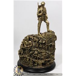 WAR HEROES REMEMBER- COLD CAST BRONZE 12" TRIBUTE