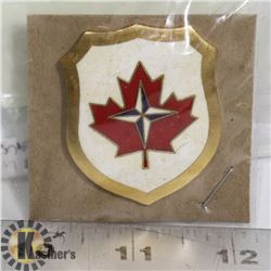CDN FORCES EUROPE- ENAMELED COMMAND CAP BADGE