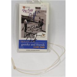 AUTOGRAPHED WAYNE GRETZKY EVENT PASS