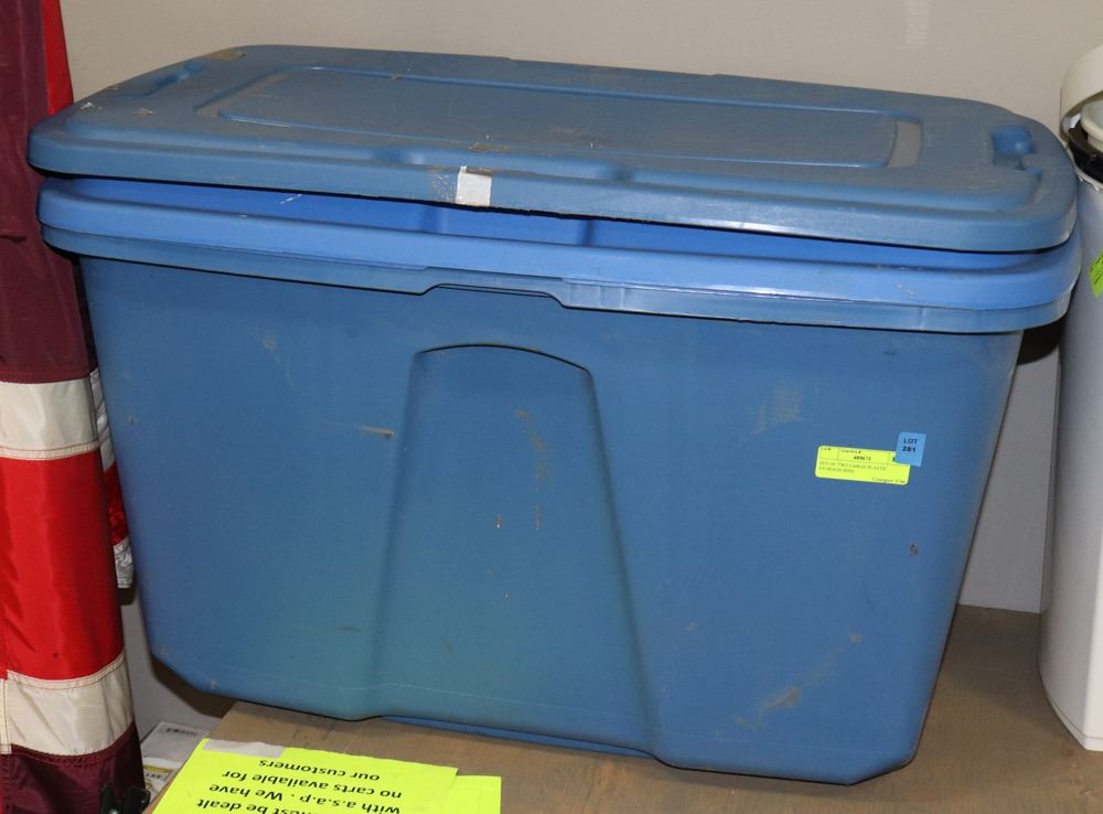 SET OF TWO LARGE PLASTIC STORAGE BINS