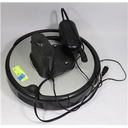 ROOMBA  I - ROBOT