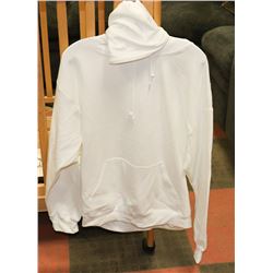 QUALITY WHITE GILDAN  HOODIE SIZE XL