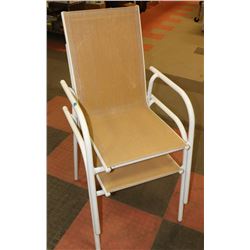 WHITE AND YELLOW NETTING YARD CHAIR