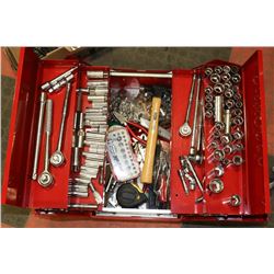 RED STEEL SNAP-ON LOCKABLE TOOL BOX FULL