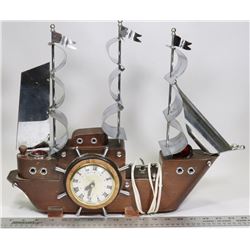 VINTAGE SHIP CLOCK