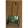 Image 1 : SCOTTS 1000 FERTILIZER SPREADER