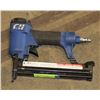 Image 1 : CAMPBELL HAUSFELD  BRAD NAILER AND STAPLER