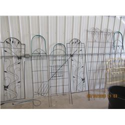 6 Wrought Iron Yard Decor Pcs
