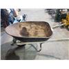 Image 2 : WHEELBARROW