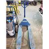 Image 2 : PALLET JACKET 5500LBS CAPACITY