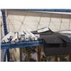 Image 2 : ASSORTED BLINDS & ALL SEASON FLOOR MATS