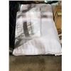 Image 2 : PILLOWS, SHEET SETS, TOYS, & MORE