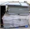 Image 1 : Pallet Multiple Metal Panels