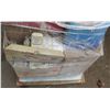 Image 2 : Contents of Pallet: Misc Outlets, Lighting, etc