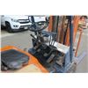 Image 17 : Toyota Propane Forklift 42-5FG25 Capacity 4300-lb (Runs, Drives, Lifts - See Video), Available 6/15