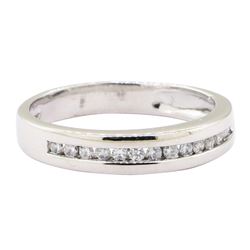 0.25 ctw Diamond Straight Line Band - 14KT White Gold