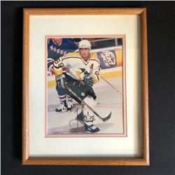 JAROMIR JAGR SIGNED AND FRAMED 8 X 10