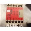 Image 8 : LOT OF MISC ELECTRICAL PARTS SEE PICS