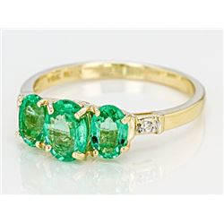 1.25 tcw. Green Emerald Ring in 10kYG
