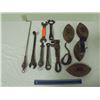 Image 1 : Assortment of Tools