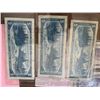 Image 4 : 3 Canadian $5.00 Bills
