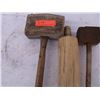 Image 2 : Wooden mallets and rolling pin