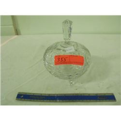 Pinwheel 3 footed candy dish