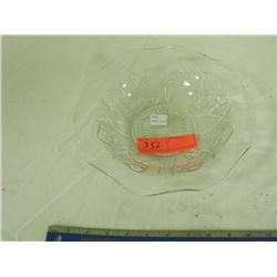 Iris and Herringbone bowl