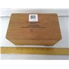 Image 4 : 1/4" Mahogany Slab Honduras Excalibur Cigar Box - Length 8"