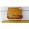 Image 2 : Aromatic Cedar 1/4" Plank wood Box 7 1/2" Wide Hinge Lid
