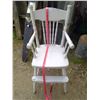 Image 1 : Pressed Back Highchair