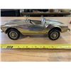 Image 9 : 1/24 Size VW Beetle + Unmarked Silver Toy Car