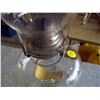 Image 2 : White Flame Glass Kerosene Lamp