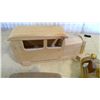 Image 4 : 3 Wooden Cars