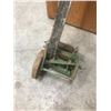 Image 2 : Vintage Lawn Edger
