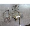 Image 2 : lot of animal traps