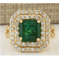 6.10 CTW Natural Emerald And Diamond Ring In 18K Yellow Gold