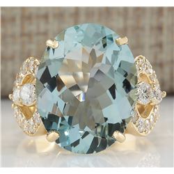 10.52 CTW Natural Aquamarine And Diamond Ring In 18K Yellow Gold