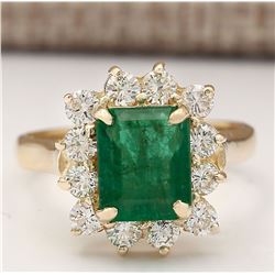 3.21 CTW Natural Emerald And Diamond Ring In 18K Yellow Gold