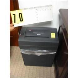 Aurora floor model paper shredder