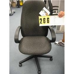 group of 5 swivel black office chairs
