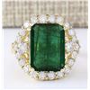 Image 1 : 6.40 CTW Natural Emerald And Diamond Ring In 18K Yellow Gold