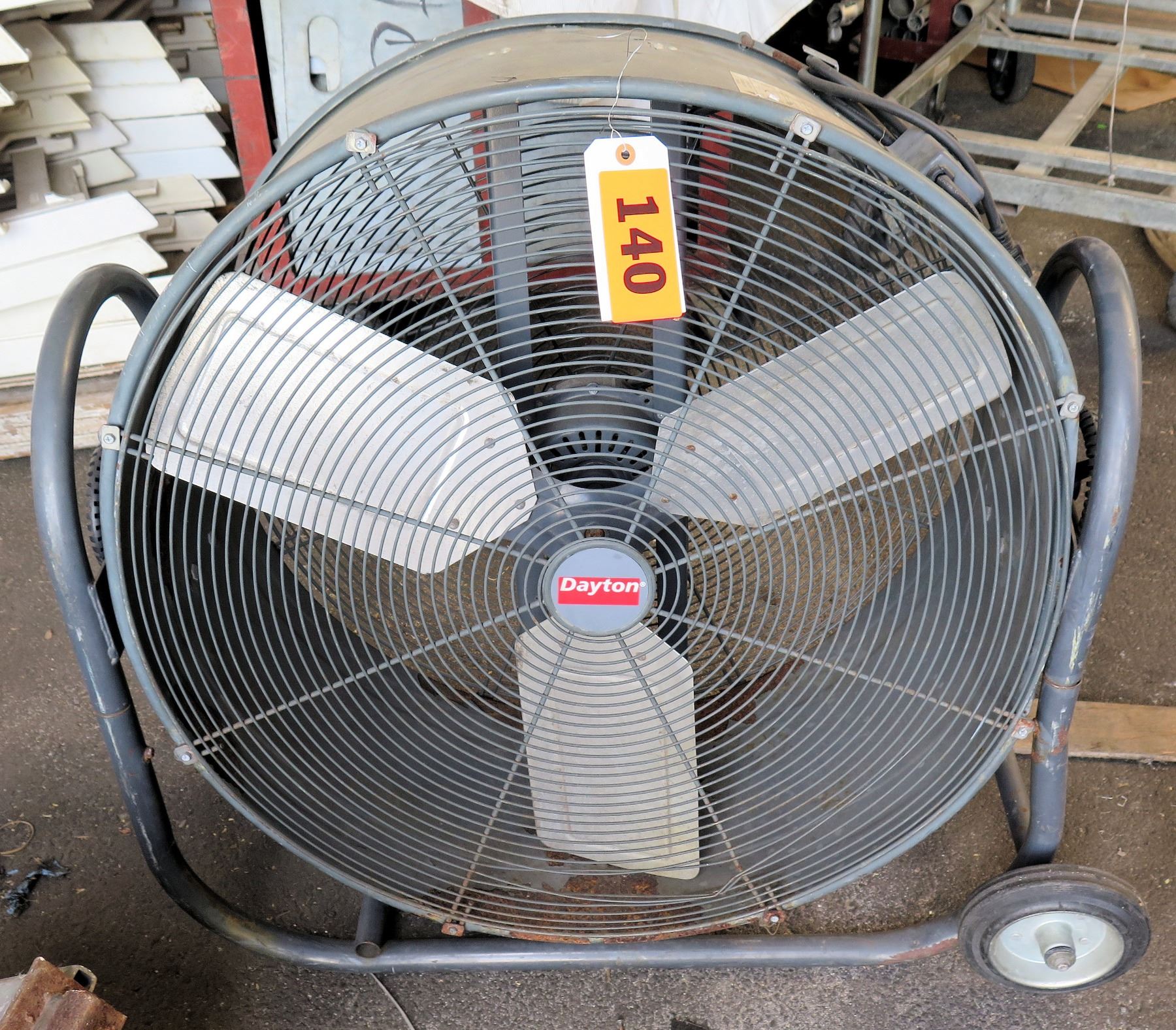 Mobile Dayton Round Industrial Electric Floor Fan