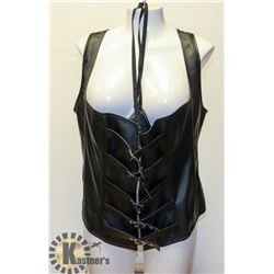 BLACK WITH FRONT STRAPS CORSET