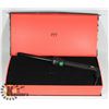 Image 1 : PYT CLIP FREE 19MM CURLING WAND: BLACK