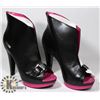 Image 1 : HIGHEST HEEL COLLECTION SASHA-103 BLACK/ HOT PINK